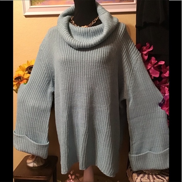 Lane Bryant Sweaters - 🌺NWT 22/24 Periwinkle Blue Chunky Knit Sweater